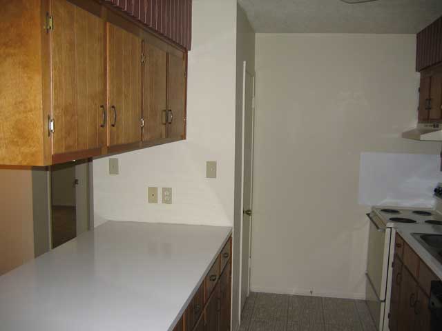 Stagecoach West Apartmets Kitchen